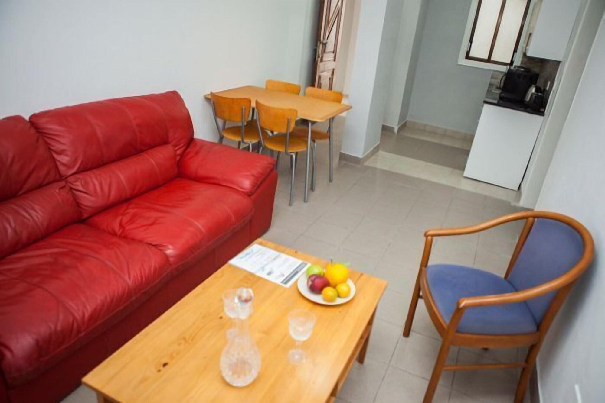 Alecos Hotel Apartments Пафос Екстериор снимка